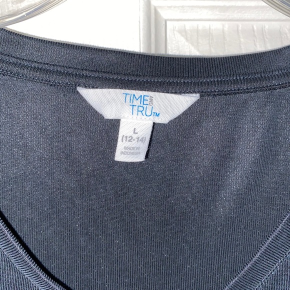 Tank top - Picture 2 of 3